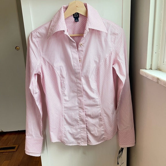 Hilfiger Tops - NWT Hilfiger 100% Cotton Light Pink Stripe Button Down Shirt
